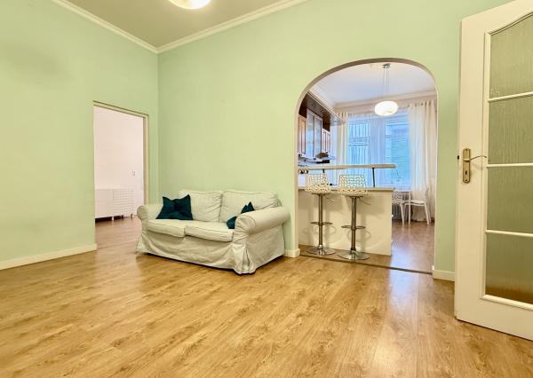 RK4 - PREDAJ - 5 izbový byt na ul. Obchodná, Bratislava