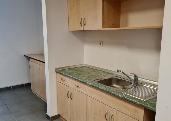 RK4 - NA PRENÁJOM - KANCELÁRSKE PRIESTORY Bratislava - Petržalka