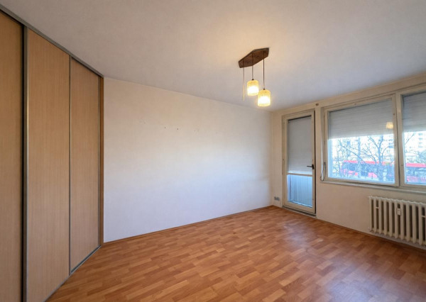 RK4 - PREDANÉ - 1 izbový byt Karloveská ul. - Bratislava