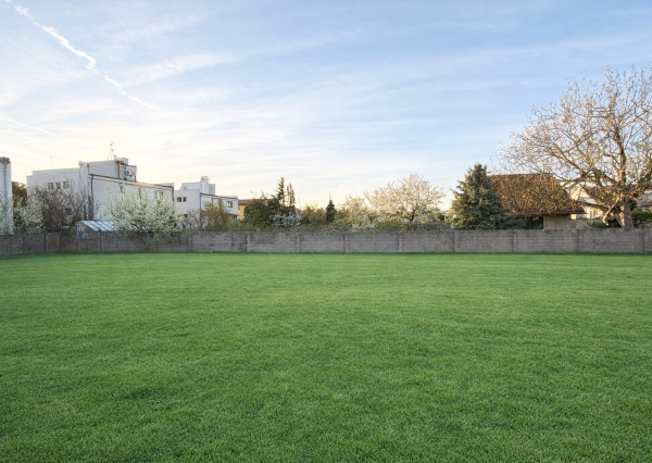 RK4 - NA PREDAJ -  Stavebný pozemok Rusovce - Bratislava