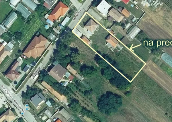 RK4 - NA PREDAJ - Rodinný dom s pozemkom 1968 m2 v meste  NESVADY