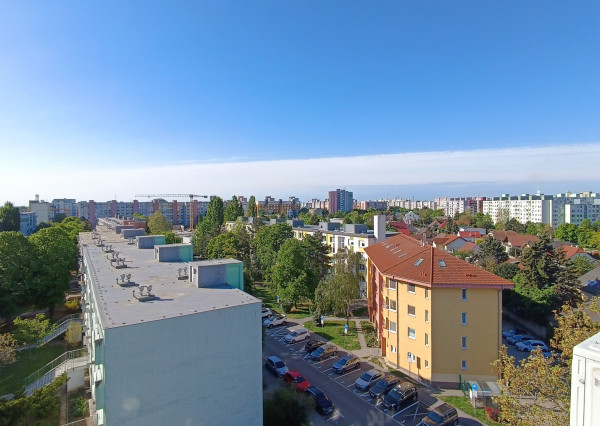 RK4 - NA PREDAJ - 3i byt s nepriechodnými izbami a výhľadom na zeleň – Čiližská ul.