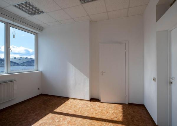 RK4 - NA PRENÁJOM -KANCELÁRIE Bratislava- Petržalka