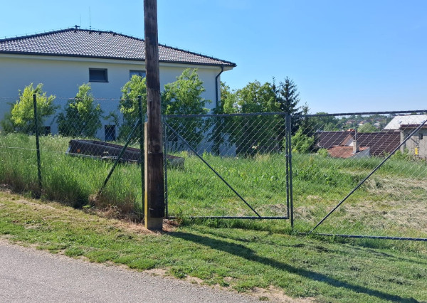 RK4 - NA PREDAJ -  stavebný pozemok RADOŠINA, okr. Topoľčany