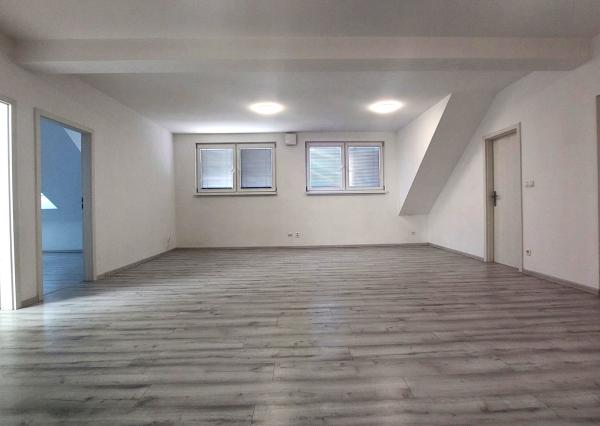RK4 - NA PRENÁJOM - výhodné priestory s dobrou dispozíciou a lokalitou - Trnava, 9. mája