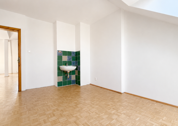 RK4 - PREDAJ -  4 izbový svetlý  byt  137 m² - loggia - Dulovo námestie