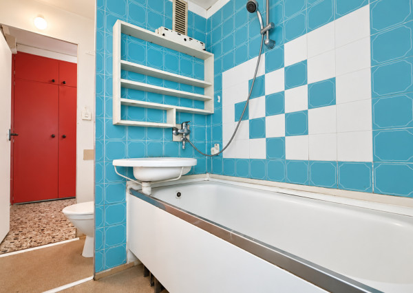 RK4 - PREDAJ - Priestranný 2-izbový byt s balkónom v Žiline – Vlčince, Dobšinského ulica