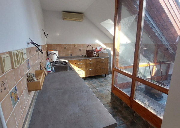 RK4 - NA PREDAJ - 4 izbový mezonet Dulovo námestie, Bratislava