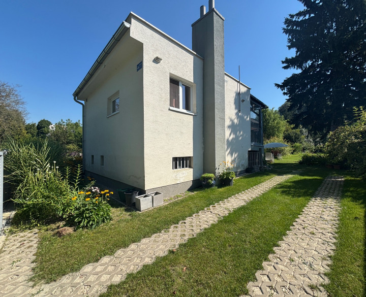 RK4 - NA PREDAJ CHATA S POZEMKOM BRATISLAVA - DEVÍNSKA CESTA