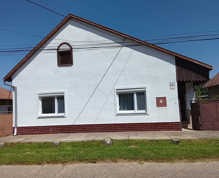 RK4 - PREDAJ  - Starší 3-izbový rodinný dom v obci Gbelce, okres Nové Zámky