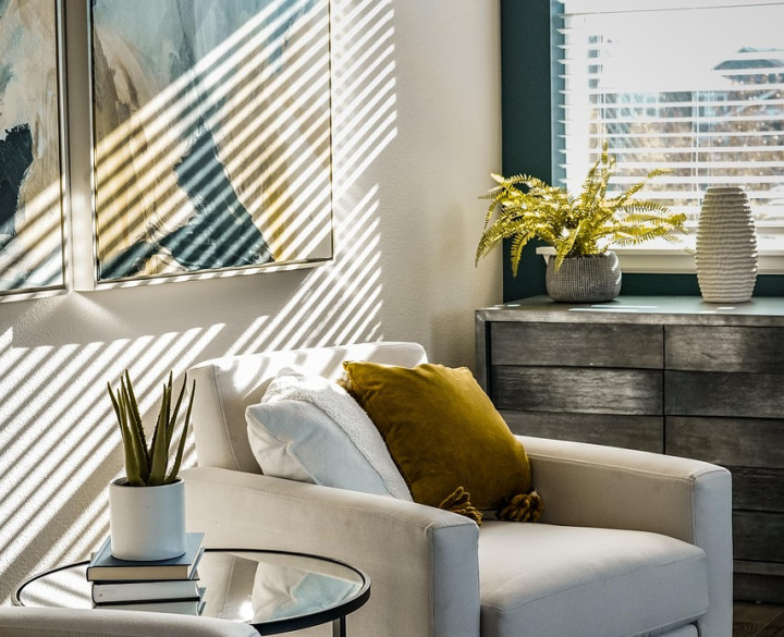 RK4 - HĽADÁM pre klienta 3 izbový alebo 4 izbový byt - PETRŽALKA