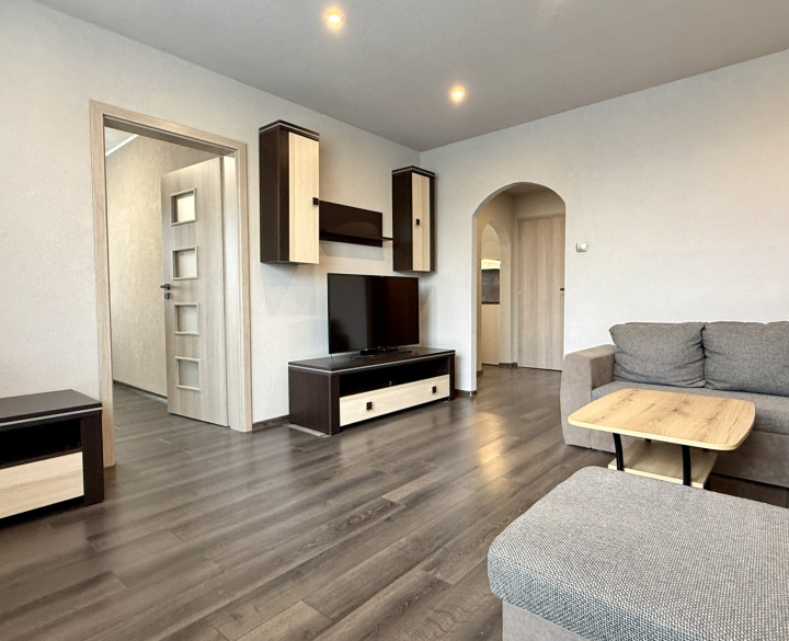 RK4 - PREDAJ - 3 izbový byt-loggia- francúzke okno