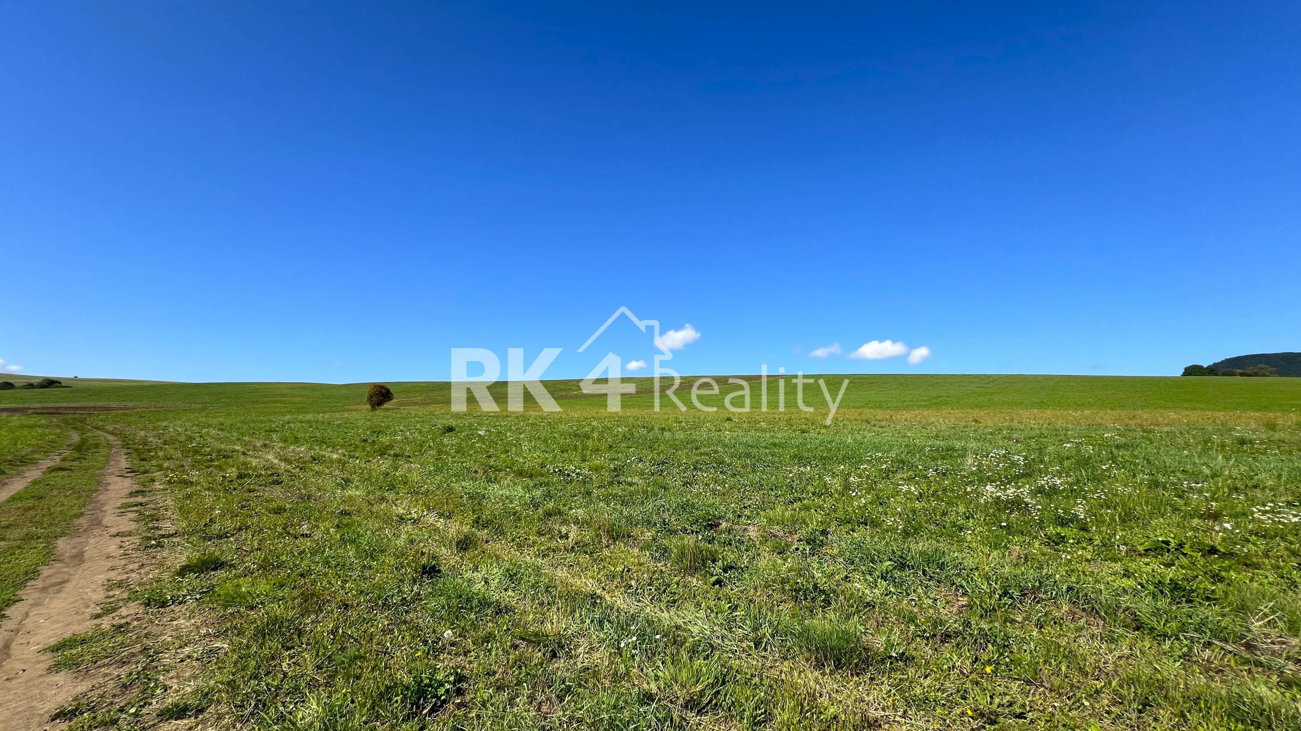 RK4 - NA PREDAJ - Pozemok Konská