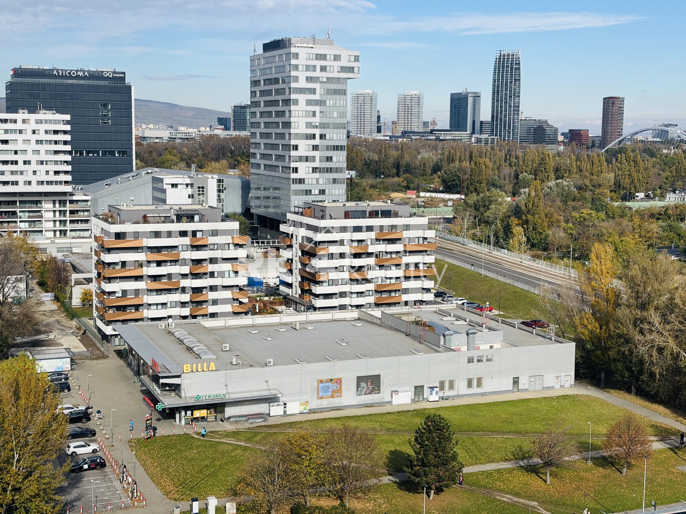 RK4 - PREDANÝ   3izbový BYT  PETRŽALKA - VAVILOVOVA